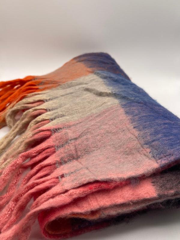 Svnx Soft Chunky Checked Scarf With Tassels In Blue Berry