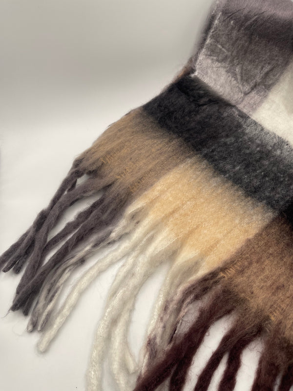 Svnx Soft Chunky Checked Scarf With Tassels - Muted Browns