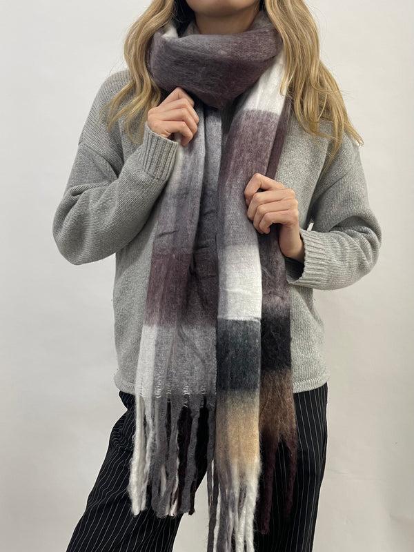 svnx Soft Chunky Checked Scarf with Tassels - Muted Browns