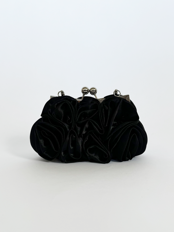 Svnx 3D Rose Clutch Bag In Black