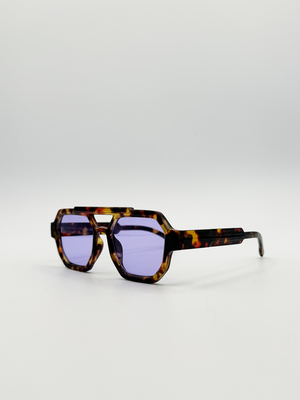 Svnx Angular Navigator Sunglasses In Leopard Print