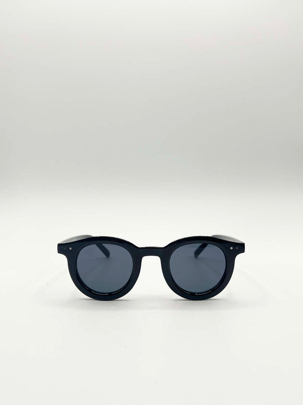 svnx Bold Rounded Sunglasses in Black