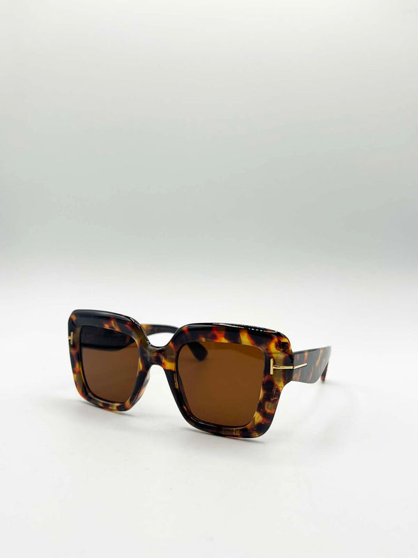 Svnx Bold Square Sunglasses In Leopard Brown