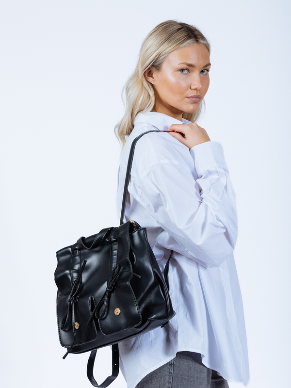 Svnx Bow Backpack In Black