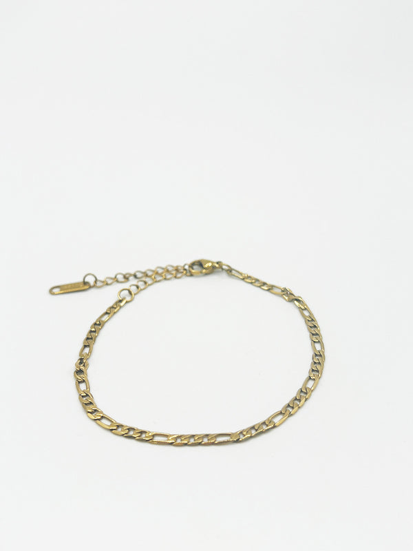Svnx Chain Bracelet In Gold
