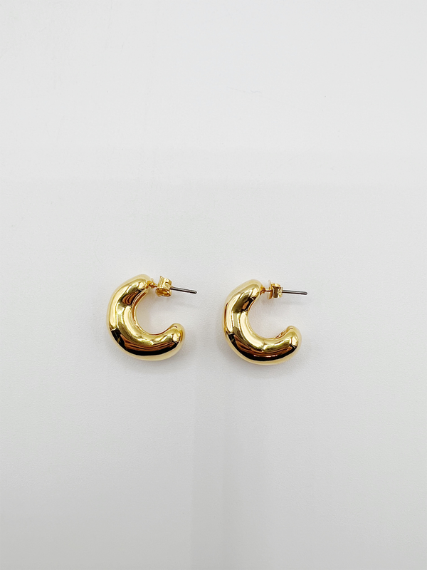 svnx Chunky Half Hoop Earrings