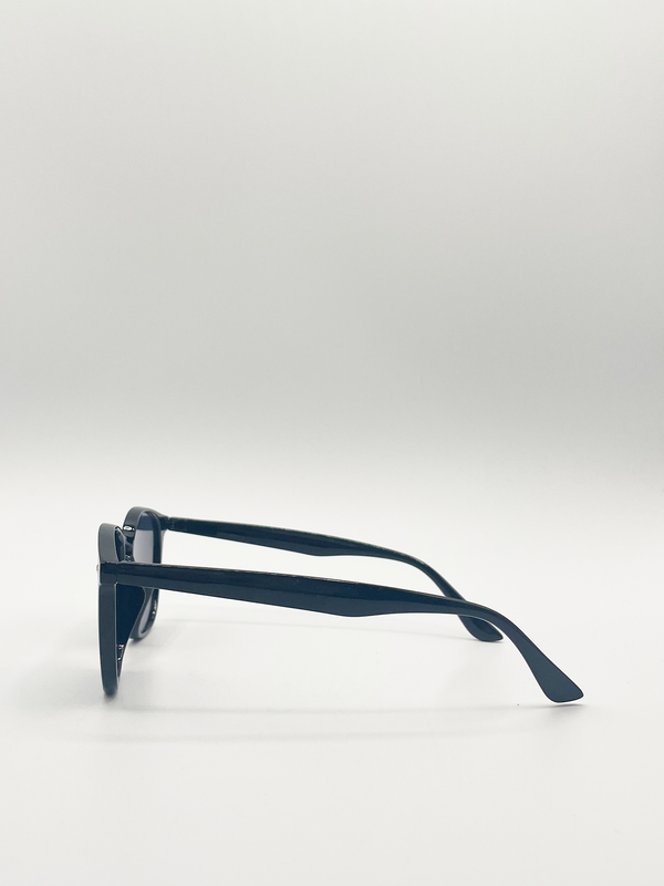 Svnx Classic Rounded Wayfarer Style Sunglasses