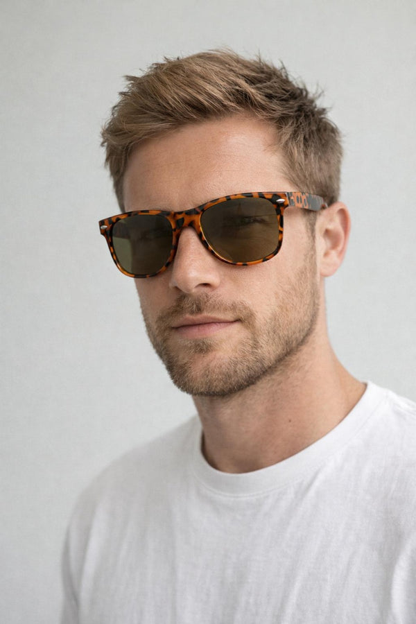 Svnx Classic Wayfarer Plastic Frame Sunglasses