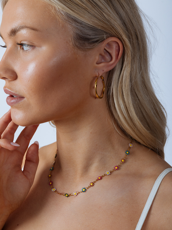 Svnx Daisy Chain Necklace In Multi Gold - Gift Boxed