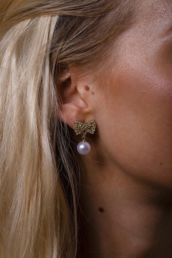 svnx Diamante Bow Pearl Drop Earrings - Gift Boxed