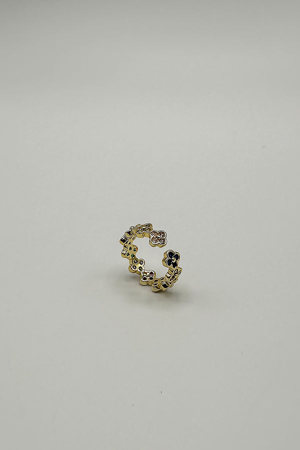 Svnx Diamante Clover Ring