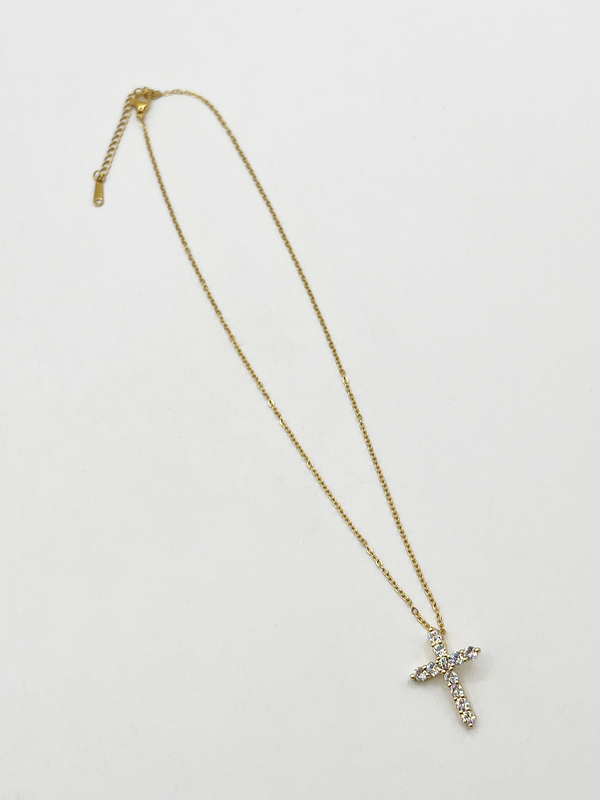 Svnx Diamante Cross Necklace In Gold - Gift Boxed