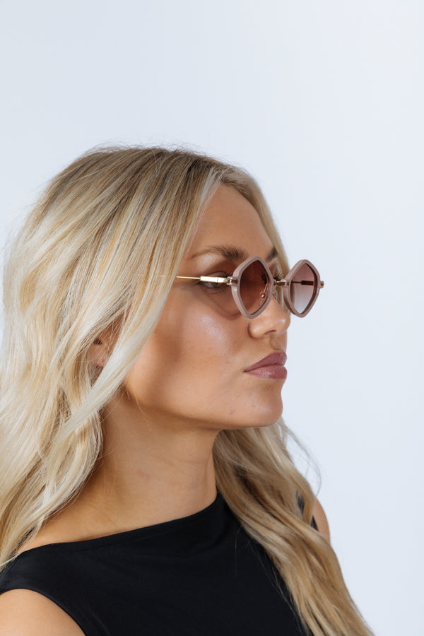 Svnx Diamond Shape Sunglasses In Nude