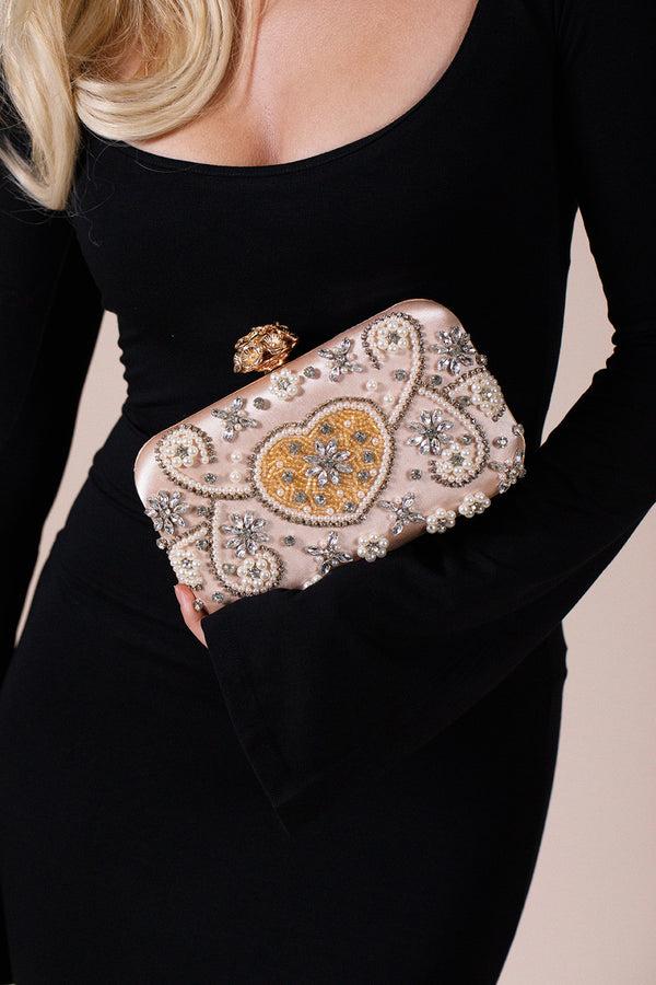 svnx Embellished Heart Clutch Bag In Gold
