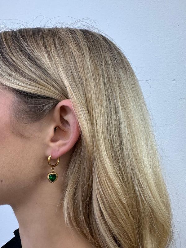 Svnx Emerald Green Heart Hoop Earrings In Gold