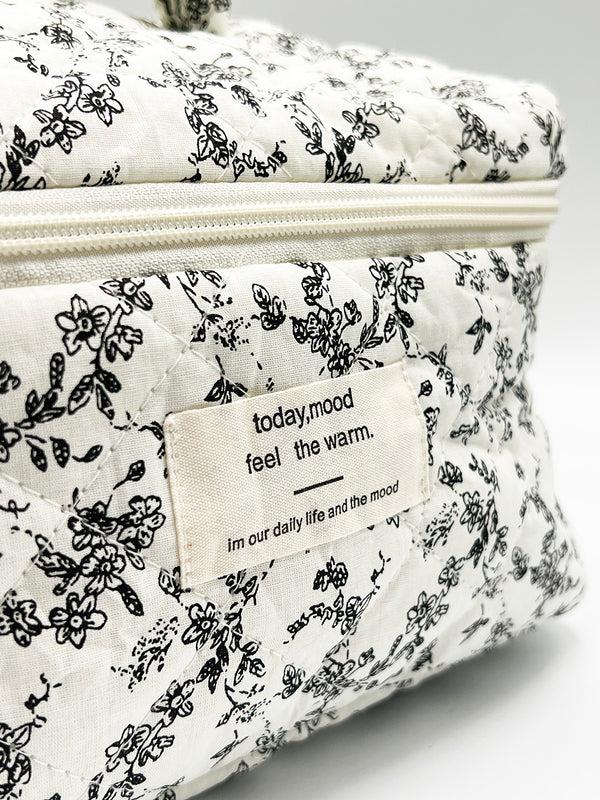 Svnx Floral Costmetic Tolietry Bag In Black White