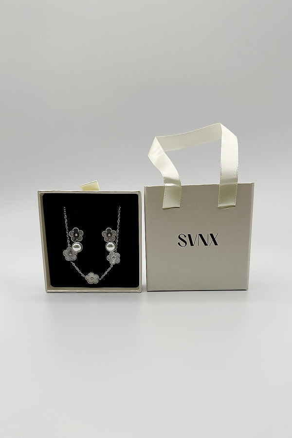 Svnx Floral Pearl Stud Earrings & Bracelet In Silver