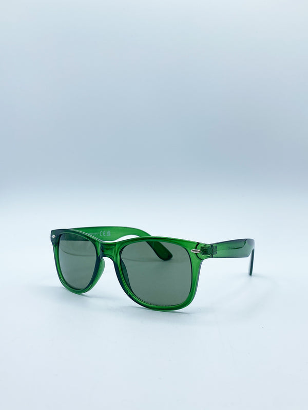 Svnx Green Wayfarer Sunglasses With Green Lenses