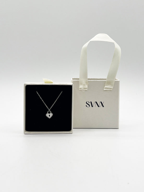 Svnx Heart Keyhole Necklace In Silver - Gift Boxed
