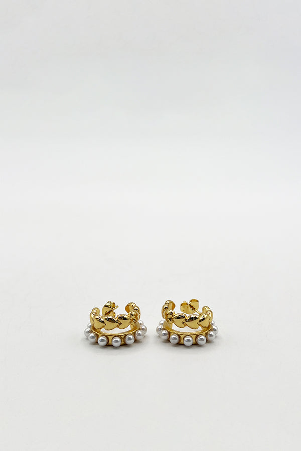 Svnx Heart Pearl Huggie Earrings