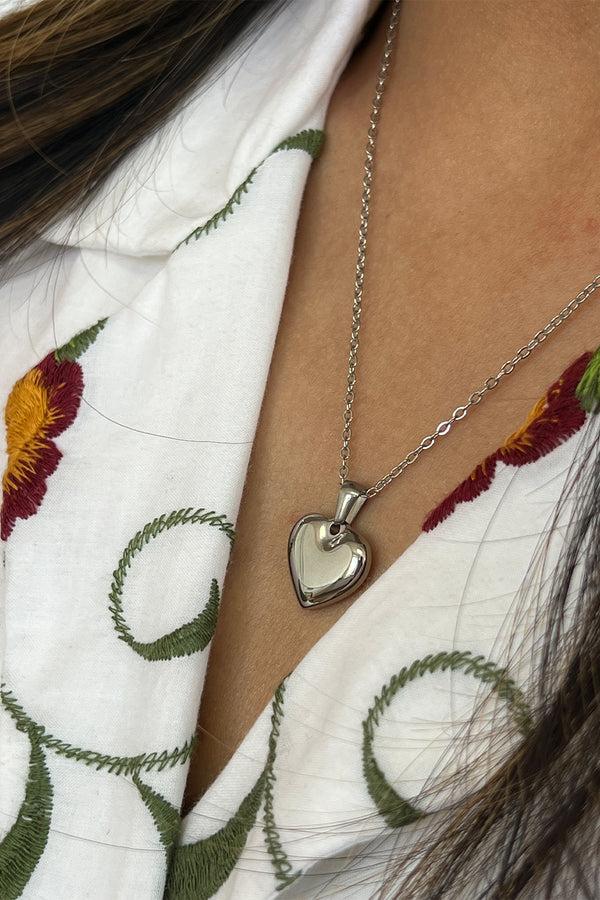 Svnx Heart Pendant Necklace In Silver - Gift Boxed