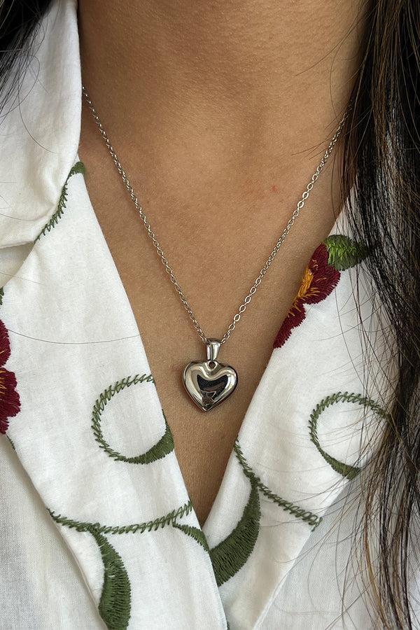 Svnx Heart Pendant Necklace In Silver - Gift Boxed