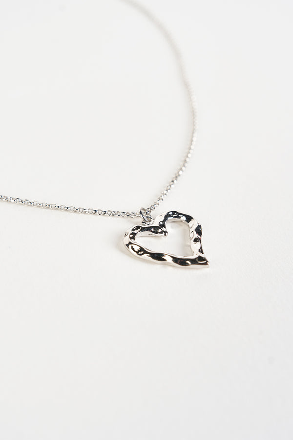 Svnx Heart Shape Pendant Necklace In Silver