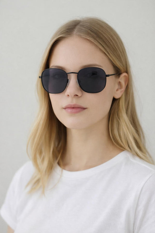 Svnx Hexagon Aviator Sunglasses In Black