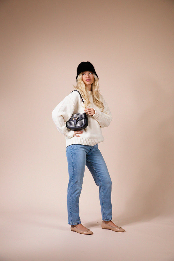 Svnx Houndstooth Shoulder Bag In Black & White