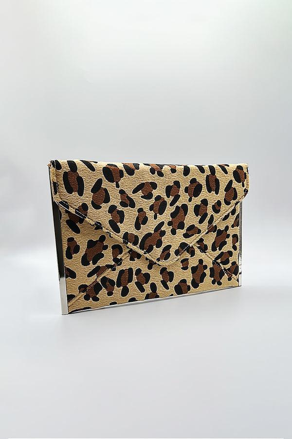 Svnx Leopard Envelope Clutch Bag In Light Beige