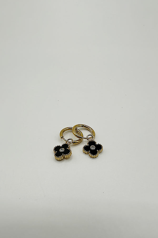 svnx Mini Clover Drop Hoop Earrings in Gold