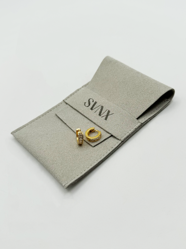 Svnx Mini Huggie Hoop With Clear Stones - Gold