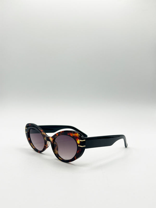 Svnx Oval Cat-Eye Sunglasses In Tortoise