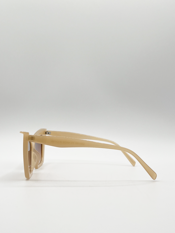 Svnx Oversized Angular Cateye Sunglasses In Mocha