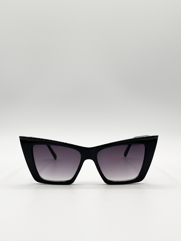 svnx Oversized angular cateye sunglasses