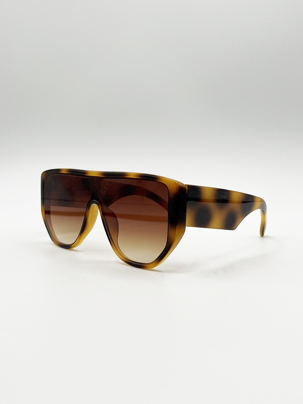 Svnx Oversized Flat Top Spotty Sunglasses In Brown
