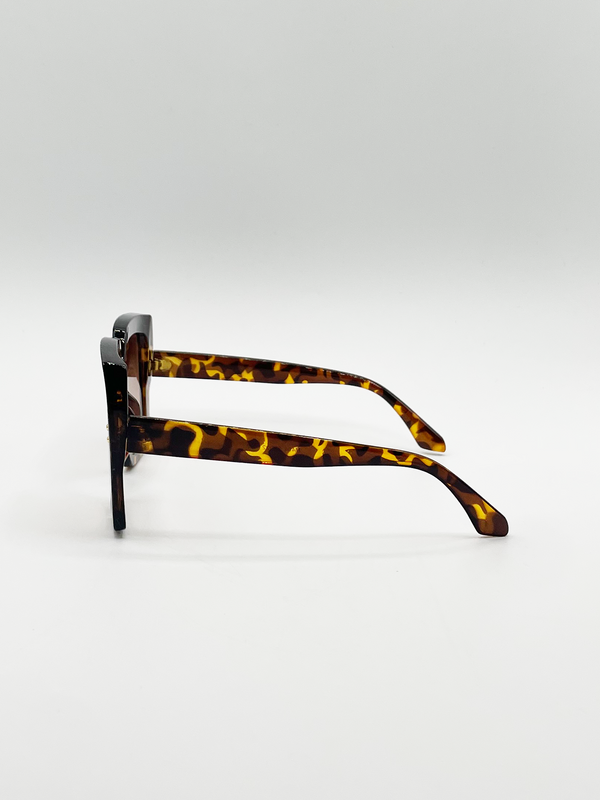 Svnx Oversized Square Frame In Brown Tortoiseshell