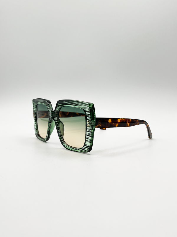 Svnx Oversized Square Frame In Multi Print