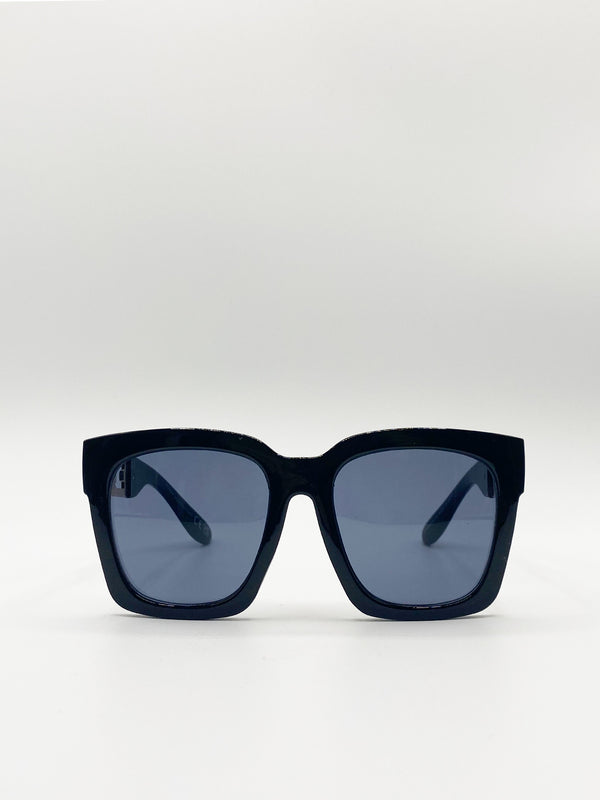 Svnx Oversized Sunglasses With Gold Chain Detail