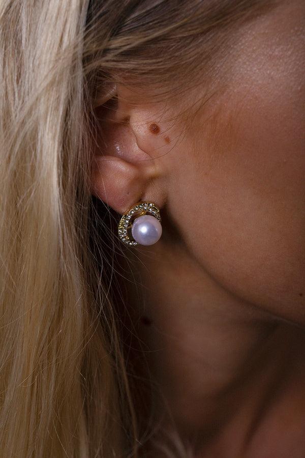 Svnx Pearl Diamante Stud Earrings - Gift Boxed