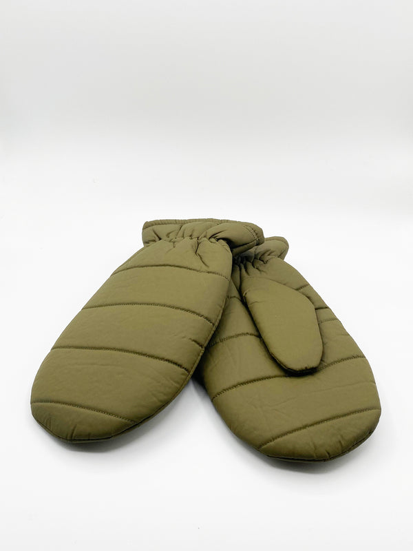 svnx Quilted Mittens