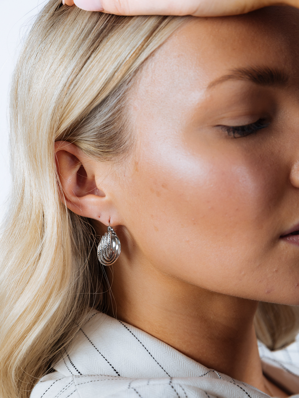 Svnx Ribbed Hoops In Silver