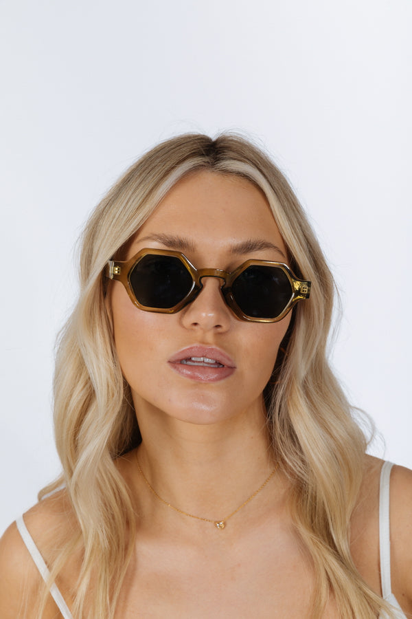 Svnx Round Hexagon Sunglasses In Sage Green