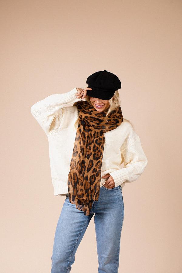 svnx Scarf In Brown Leopard