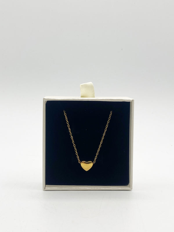 svnx Small Heart Necklace in Gold - Gift Boxed