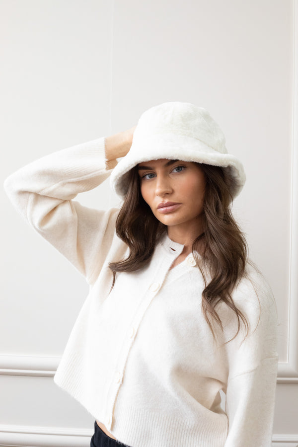 svnx Soft Plush Cream Bucket Hat