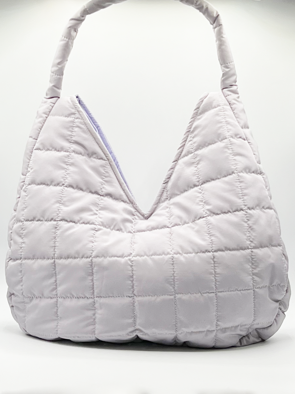 svnx Soft quilted shoulder bag in pearl grey