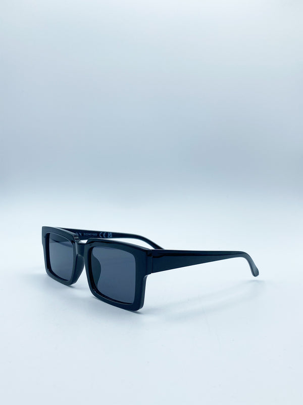 Svnx Square Frame Sunglasses In Black