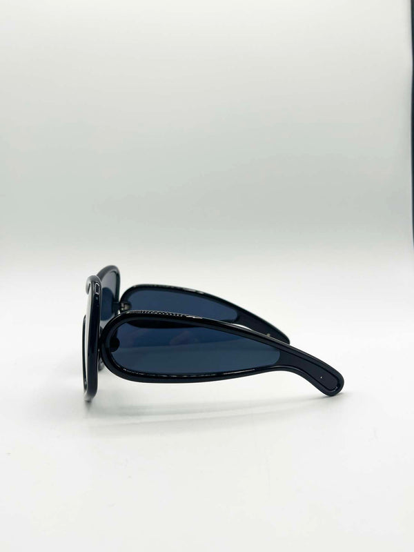 Svnx Square Oversized Mask Sunglasses In Black