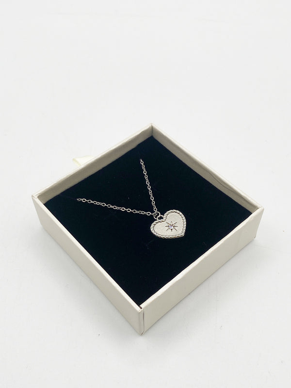 svnx Starry Heart Necklace in Silver - Gift Boxed